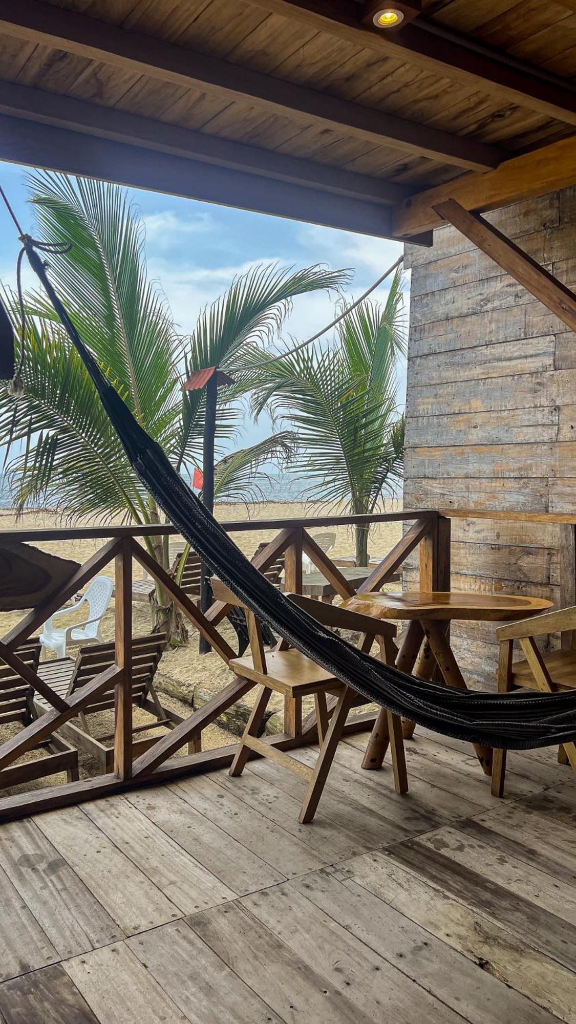 Hostal Mocambo Beach Guachaca Exterior foto